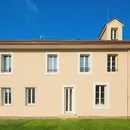 Lägenhetshotell Citadines Geneve Voltaire 3*