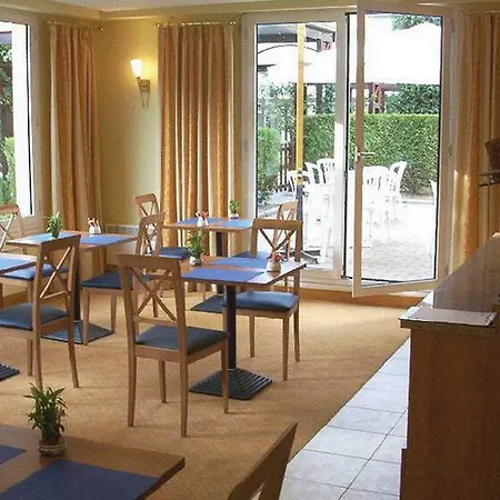 Lägenhetshotell Citadines Geneve Voltaire 3*