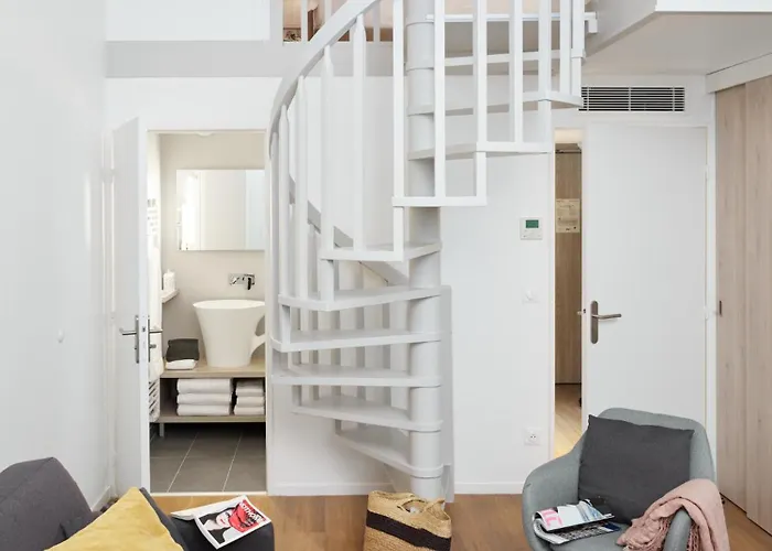 Citadines Geneve Voltaire 3*