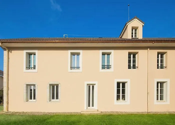Apartahotel Citadines Geneve Voltaire 3*