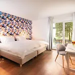 Aparthotel Citadines Geneve Voltaire