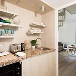 Citadines Geneve Voltaire Aparthotel 3*