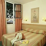 Citadines Geneve Voltaire Aparthotel 3*