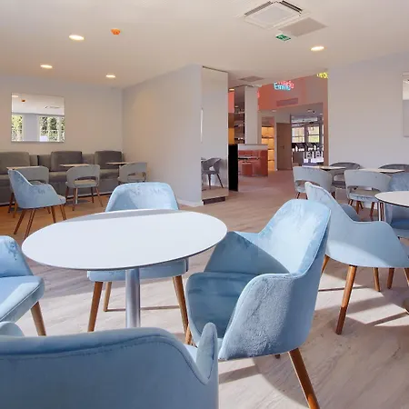 Hotel The Geneva Airport - M3 Ferney-Voltaire