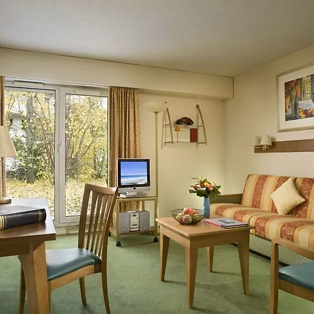 Citadines Geneve Voltaire 3*