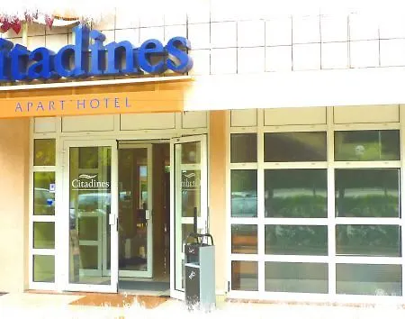 Aparthotel Citadines Geneve Voltaire 3*